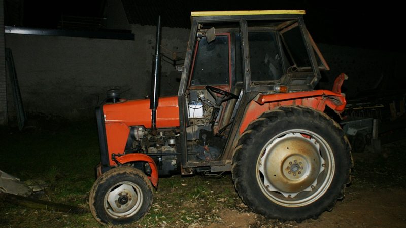 KPP Grajewo skradziony traktor